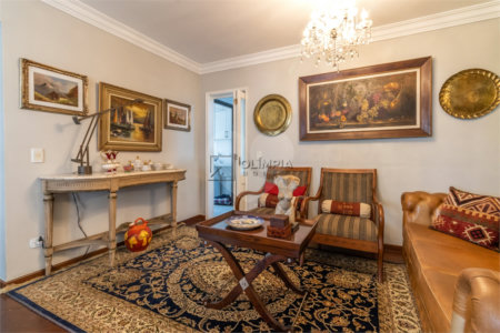 Apartamento com 96 metros em Campo Belo com 3 Dormitorios/Aceita Permutas