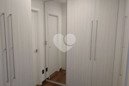 Apartamento 3 suítes, varanda gourmet, 3 vagas em Condomínio Clube na Mooca