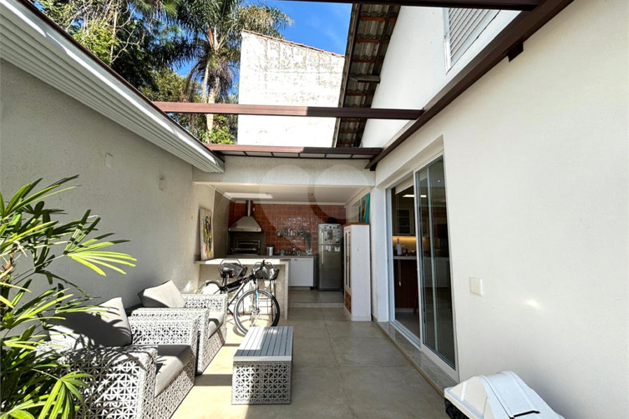 Casa térrea em rua sem saída com guarita 24hs - Tremembé - São Paulo/SP