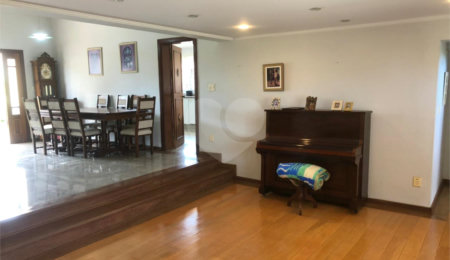 Casa à venda com 3 suítes no condomínio Faber I, São Carlos - SP