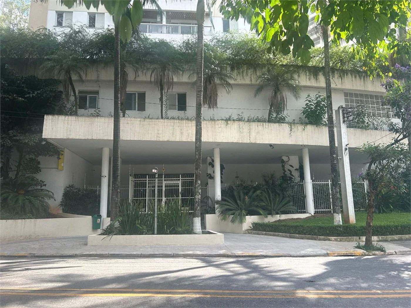 Apartamento à venda com 3 quartos, sendo 1 suíte, em Jardim Sul, São Paulo, SP