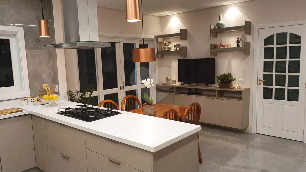 CASA À VENDA | CONDOMÍNIO IBIRATIBA CANTAREIRA
