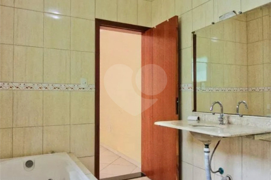 Sobrado com 3 Quartos e 4 banheiros à Venda, 200 m² por R$ 1.100.000 Chácara Inglesa, - Zona Norte -São Paulo - SP