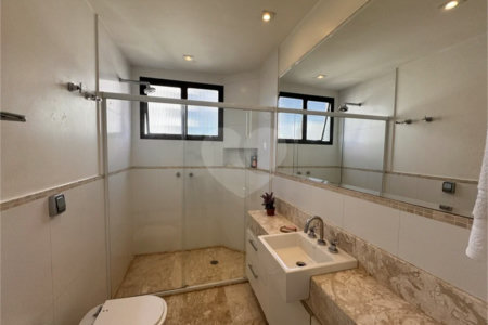 Higienópolis: Apartamento de 350 m2, 4 suítes, 5 vagas.