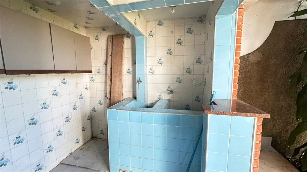 Venda Casa com 4 Dormitórios no Parque Santa Cecília