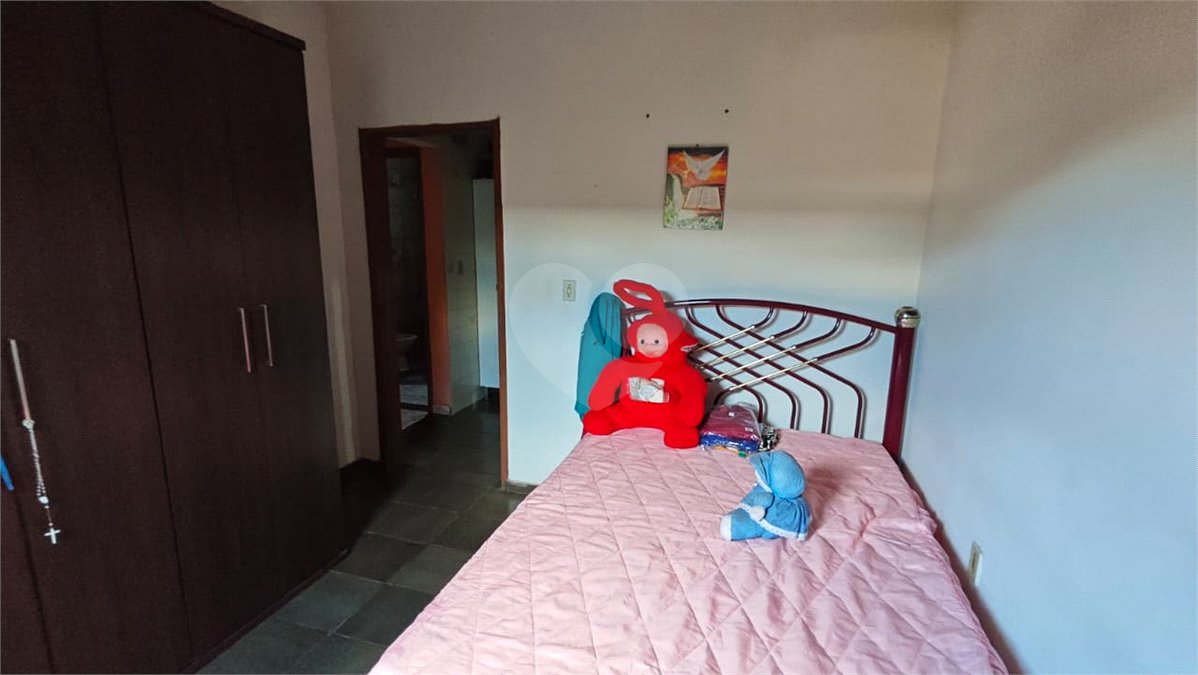Oportunidade Única no Santa Felícia: Casa 3 dormitórios, Conforto, Espaço de Sobra e a Melhor Localização de São Carlos!