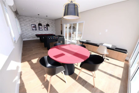 Indaiatuba - Edificio Vila Helvetia - R$ 470,000,00 - Apartamento novo, mobiliado, completo, muito bem conservado e planejado,Localizado no 5° andar, o imóvel oferece uma vista para o estacionamento e a área verde, além de receber sol durante todo o dia, proporcionando ambientes naturalmente ilum