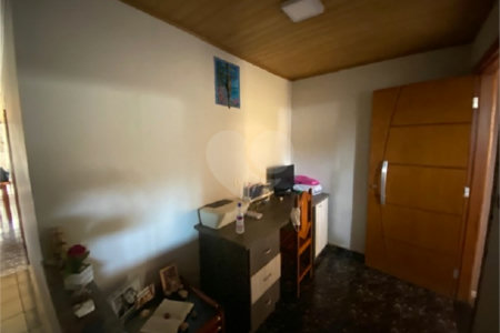 Casa térrea de 3 dormitórios