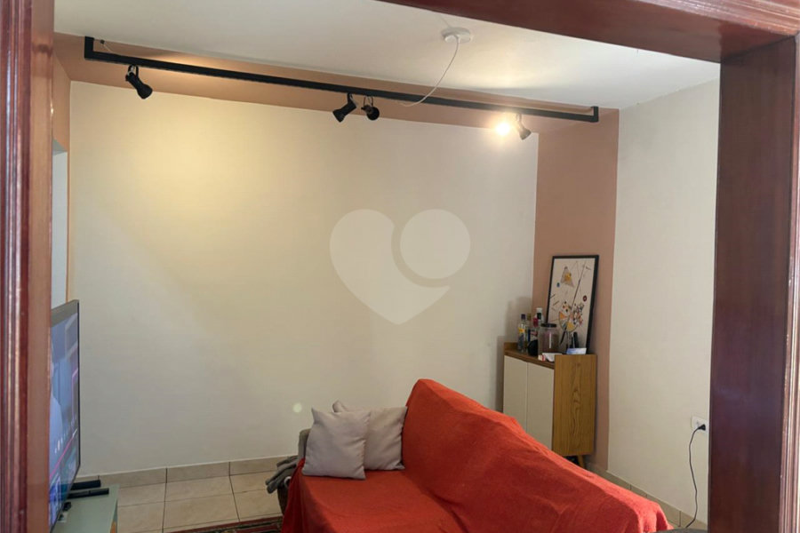 Casa com 4 dormitórios a venda na Vila Bonilha.