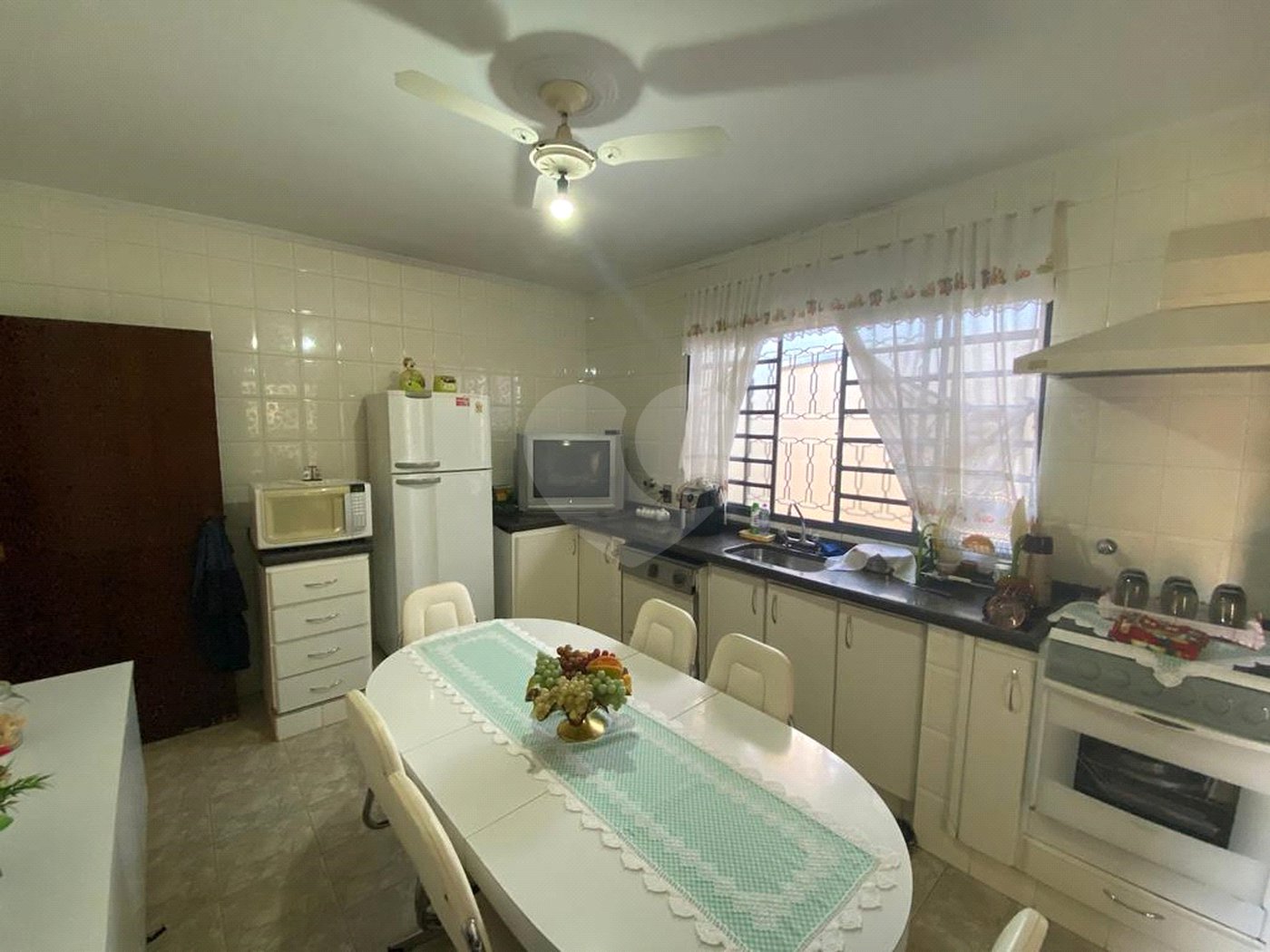 Vende-se excelente casa térrea próximo ao Estadio do Zuzão