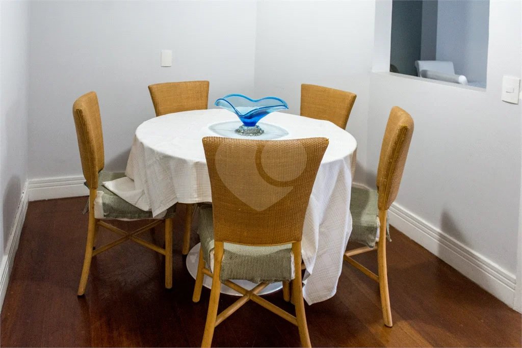 VILA NOVA CONCEIÇÃO - 216 M² - 4 VAGAS