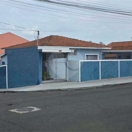 Casa 2 dormitórios Antônio Blanco