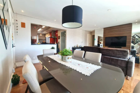 Apartamento à venda com 4 quartos, sendo 3 suítes, em Jardim Marajoara, São Paulo, SP