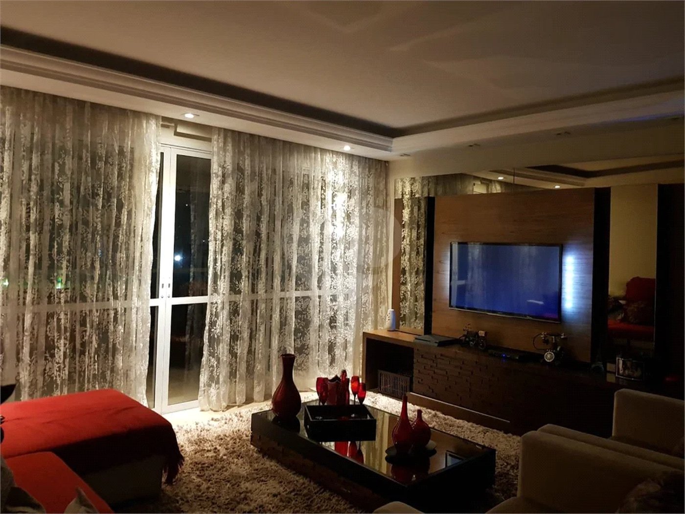Apartamento à Venda na Mooca com 3 Suítes, Varanda Gourmet e 4 Vagas — 204m² no Condomínio Luzes da Mooca (Aceita Pet e Estuda Permuta)