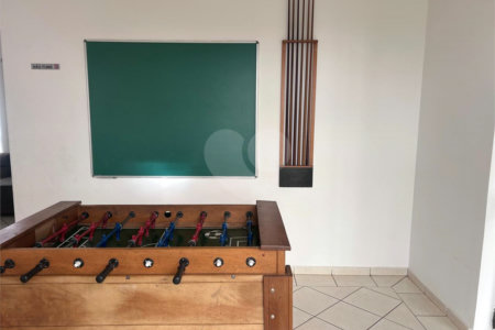 Apartamento a venda.