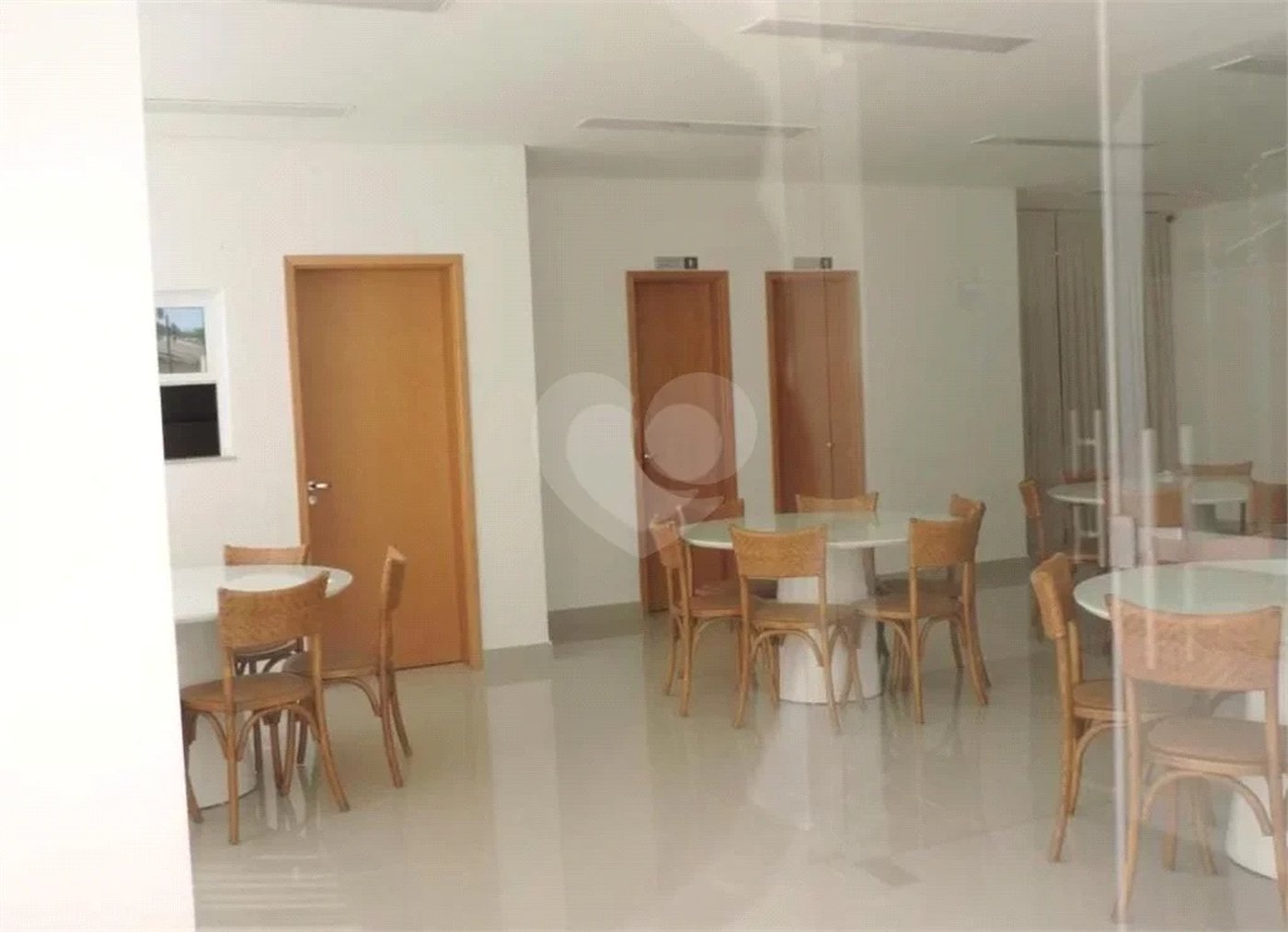 Apartamento Dubai no Bairro Vila Independência com 3 dormitórios