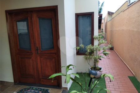 Casa/Sobrado para venda na Vila Prado