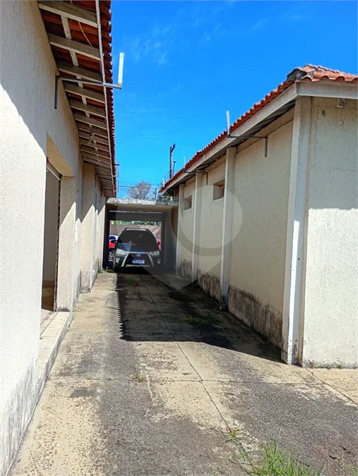 Casa Comercial com 4 salões à venda - Centro | Atibaia