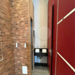 SALÃO COMERCIAL PARA LOCAÇÃO EM INDAIATUBA SP! - Av. Pres. Kennedy! - Salão comercial de 89,64 m² no térreo do Edifício Granada une modernidade, conforto e a melhor localização de Indaiatuba. Destaques do Imóvel: - Espaço Amplo: Salão principal com excelente iluminação natural. - Infraestrutura: