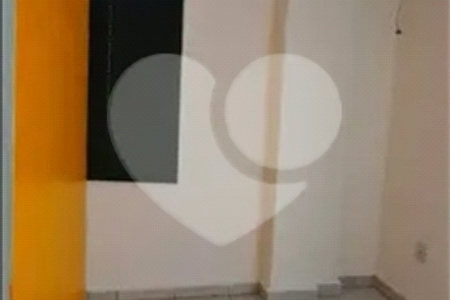 Studio / Kitnet No Centro em Frente ao Metrô