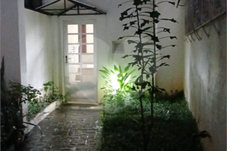 Apartamento a Venda com 3 dormitórios e 1 Vaga - Vila Mariana - SP