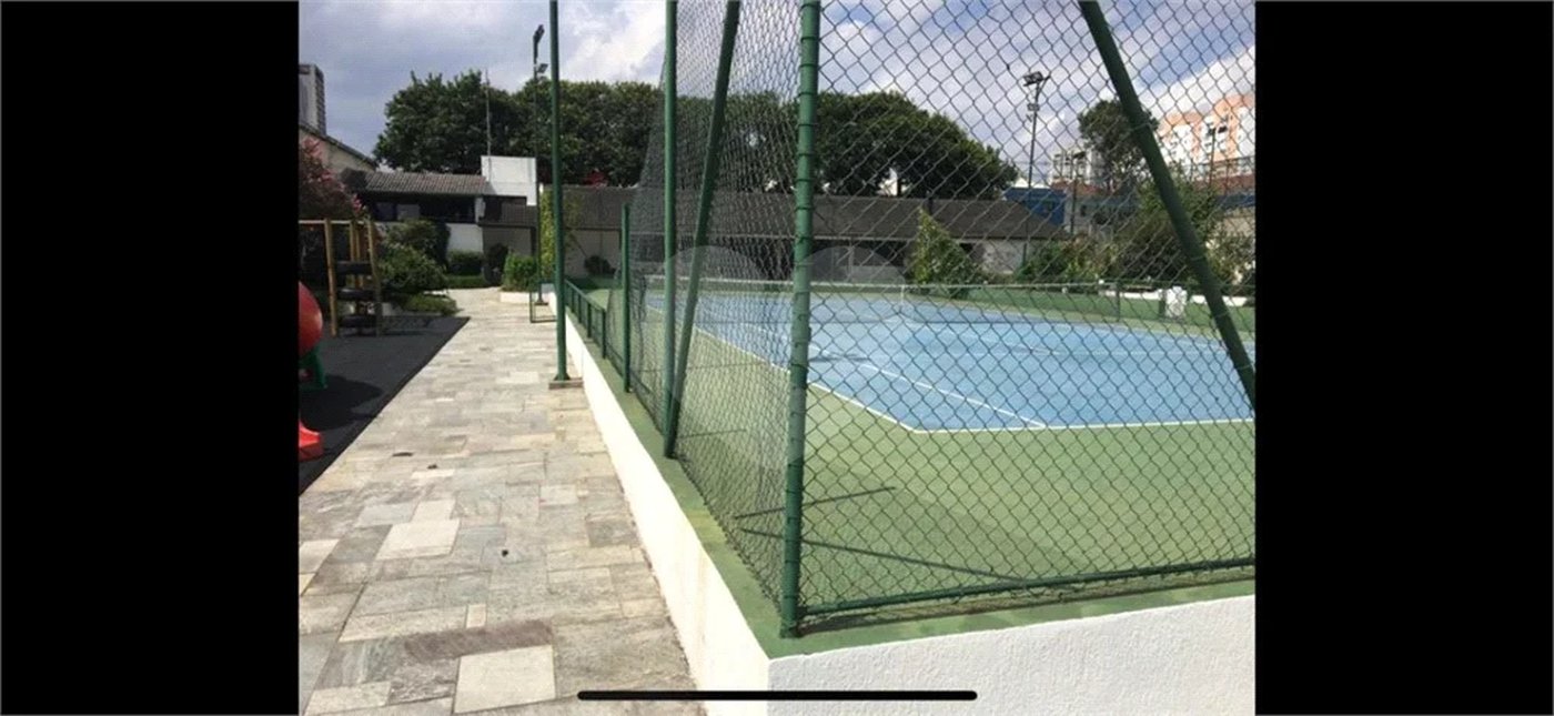Lindo apartamento em ótima localização na Mooca!