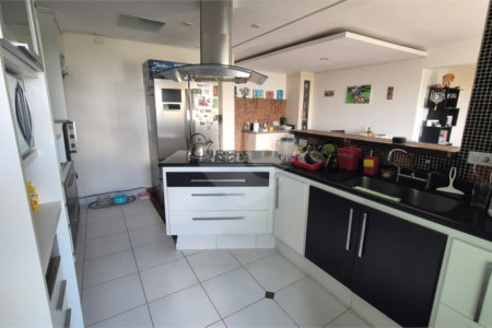 Apartamento à venda com 3 quartos, sendo 1 suíte,  em Jardim Marajoara, São Paulo, SP