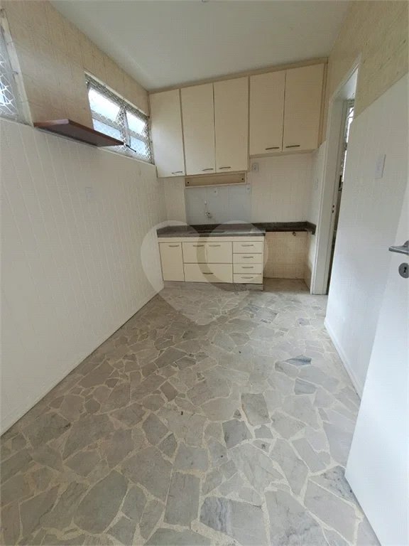 Apartamento 97m² para locação com 2 dormitórios e 1 vaga para garagem localizado na Vila Clementino
