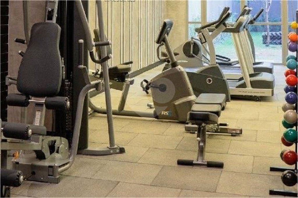 Studio de 28m2 mobiliado com sacada à venda na Bela Vista