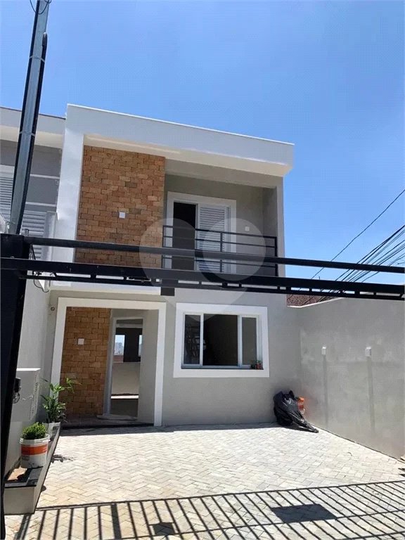 Sobrado à venda com 3 quartos, sendo 1 suíte,  em Vila Maria, São Paulo, SP