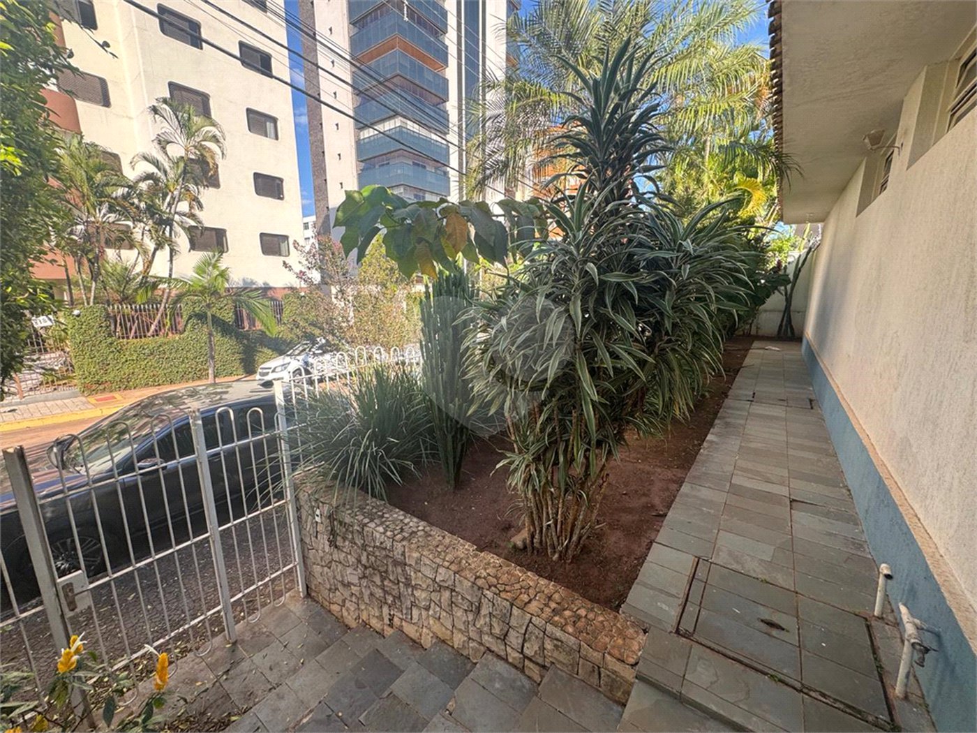 Casa com 4 quartos próxima á Santa Casa
