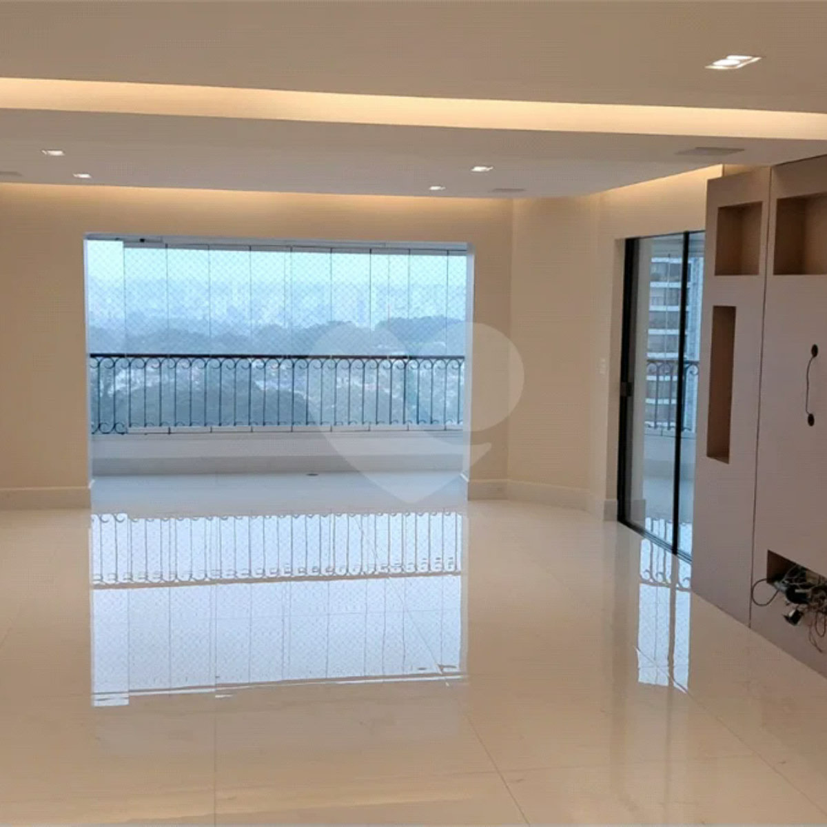 Apartamento com 4 quartos á venda ou para alugar em Santo Amaro, São Paulo - SP