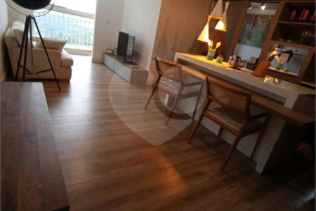 Lindo apartamento em frente ao Shopping Iguatemi, pronto para morar!