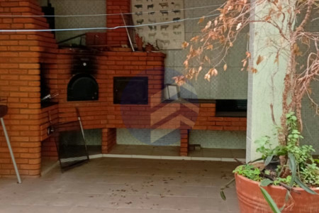 Sobrado residencial/comercial para alugar com 4 quartos, sendo 1 suíte, em Parque Ipê, São Paulo - SP