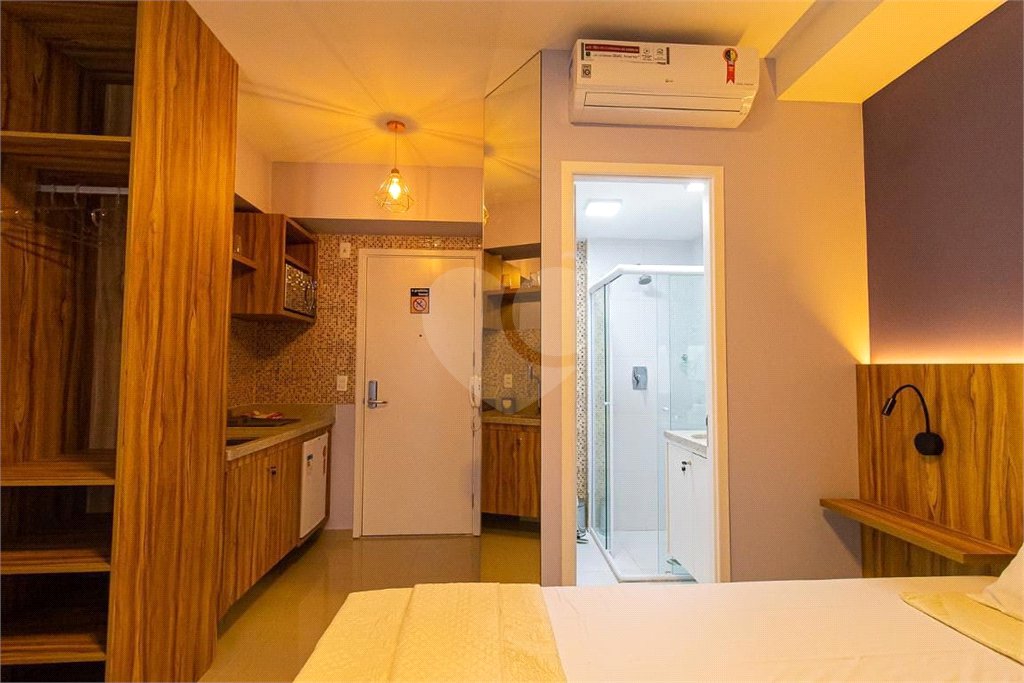 Apartamento á venda com 22m² - Centro.