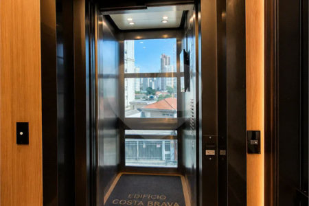 Excelente apartamento à venda na Vila Reg. Feijó