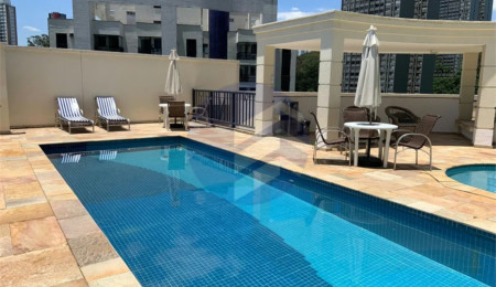 Apartamento à venda ou para alugar com 3 suítes em Morumbi, São Paulo, SP
