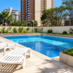 Apartamento de 84 m² no Centro de São Bernardo do Campo, com 2 dormitórios + 1 reversível, varanda gourmet com churrasqueira e lazer completo de clube.