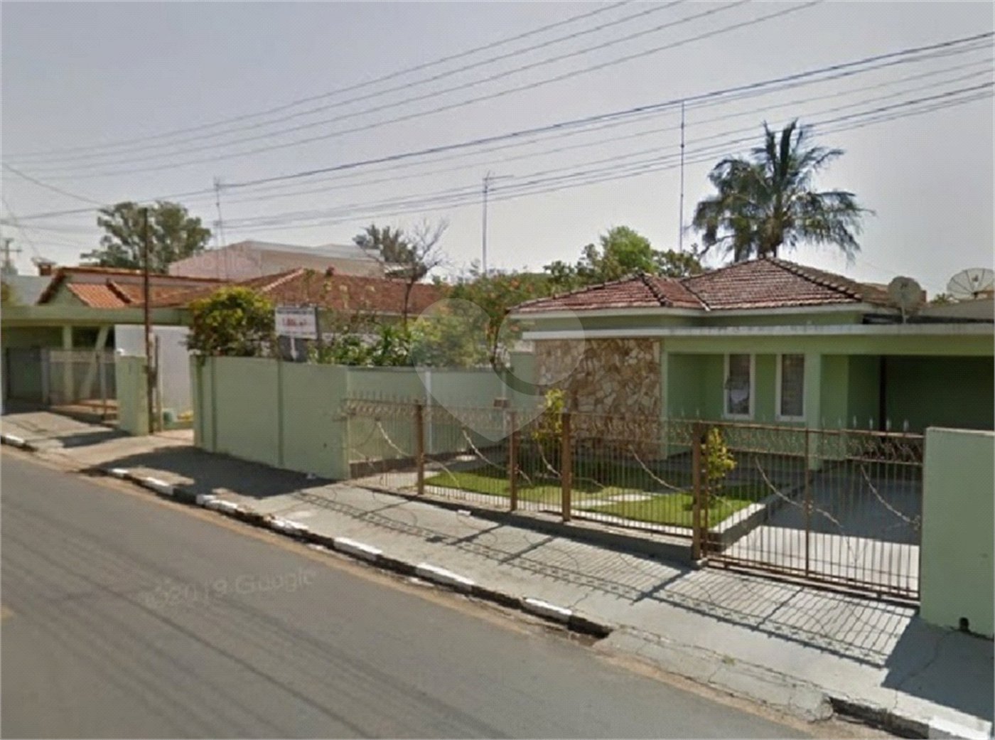 Casa a venda com 3 dormitórios sendo uma suíte em Ibaté