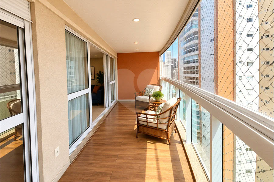 Vila Olímpia - | 128 m² | 3 Suítes | 4 Vagas - Condomínio Clube