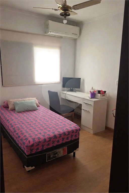 Apartamento central com 3 quartos em Santa Bárbara D´Oeste - SP.
