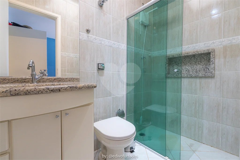 Casa à venda com 4 suítes no condomínio Vale da Santa Fé, Vinhedo - SP