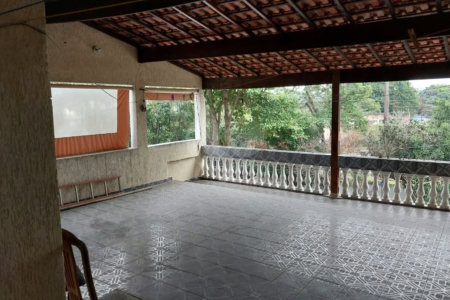 Sobrado à venda com 212 m², 2 quartos (suítes), 3 banheiros e 2 vagas de garagem, em São Caetano do Sul