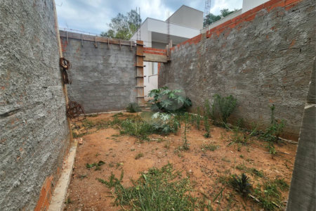 Terreno á venda no Parque FHER