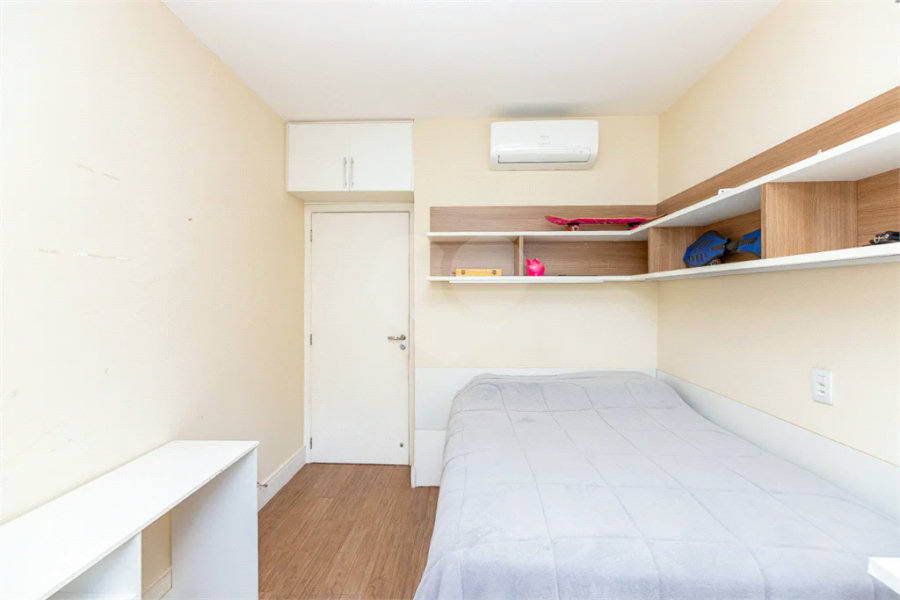 Apartamento para venda em Vila Olímpia com 3 quartos, sendo 1 suíte , 110m²