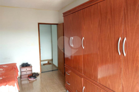 Casa sobrado para venda no Residencial Itamarati