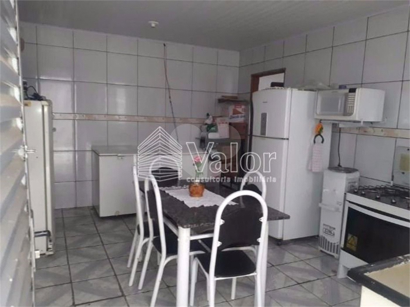 Casa térrea à venda com salão comercial
