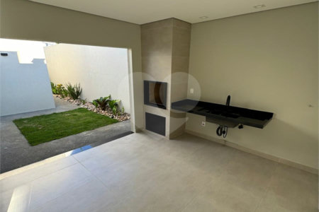 Casa 3 suítes no condomínio Faixa Azul