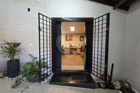 Casa térrea 3 dormitórios com piscina e área Gourmet à venda São Carlos