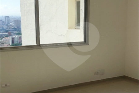 Apartamento à venda com 40m² - Cambuci.